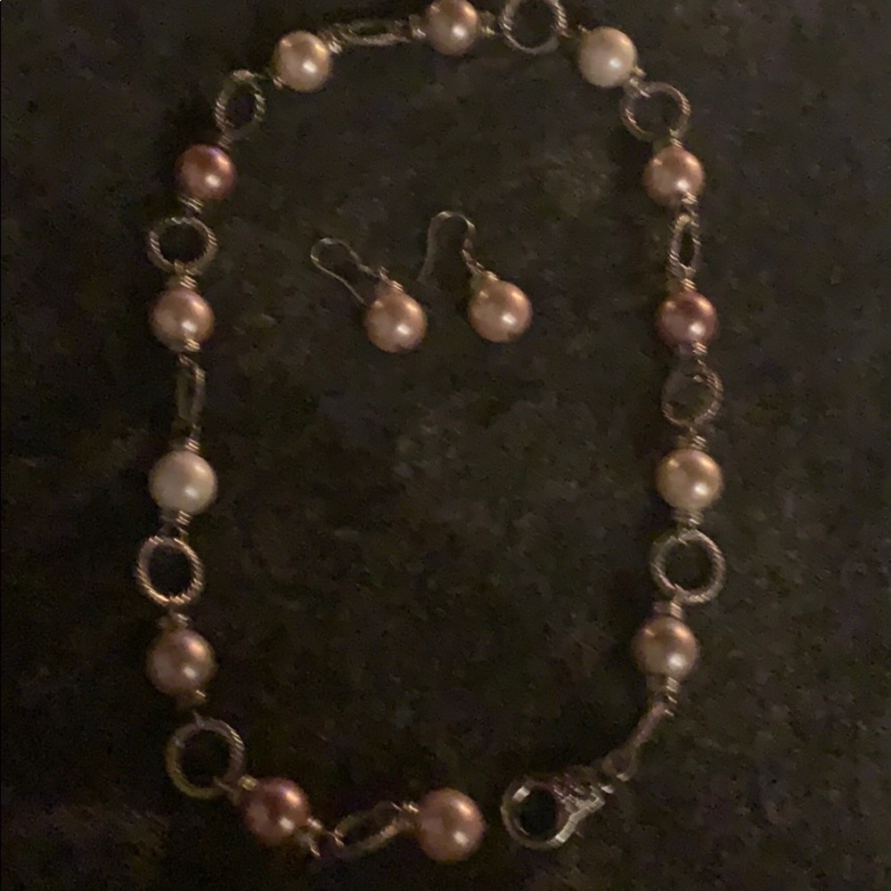Decorative fresh water pearl silver link set